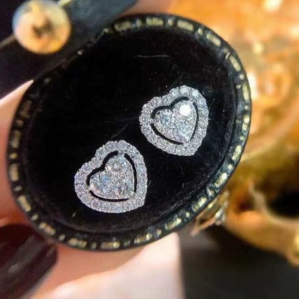 Wholesale Stud Earrings Copper Heartshaped Inlaid Zircon For Women