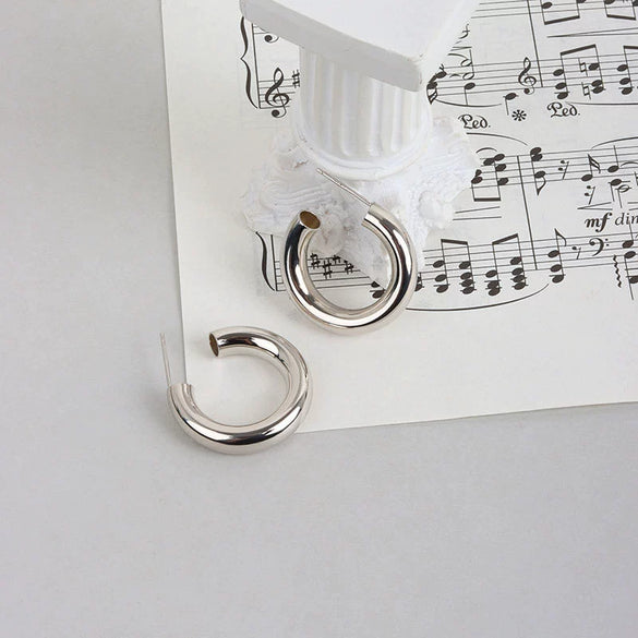 Wholesale Stud Earrings S925 Sterling Silver Geometric Cshaped Cold Style For Women