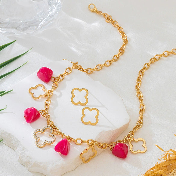 Wholesale Sweet And Cool Style Flower Shaped Zinc Alloy Electroplated Pendant Necklace And Earrings For Women