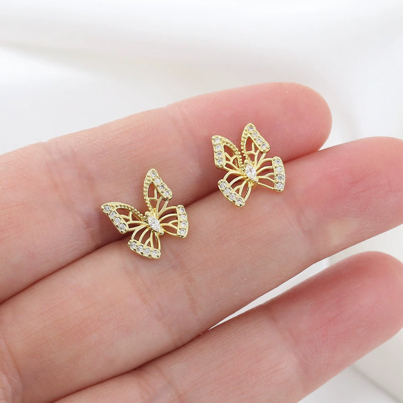Wholesale Sweet Animal Shaped Hollow Copper Goldplated Butterfly Ear Studs For Women