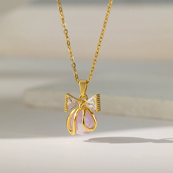 Wholesale Sweet Nature Heart Shape Titanium Steel Copper Electroplated Clavicle Chain Necklace For Women