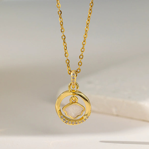 Wholesale Sweet Nature Heart Shape Titanium Steel Copper Electroplated Clavicle Chain Necklace For Women