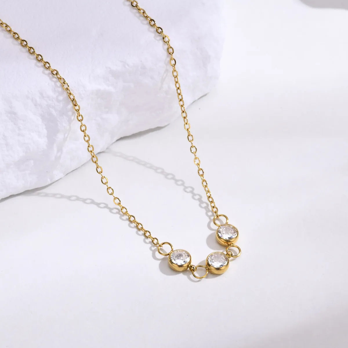 Wholesale Sweet Solid Color Stainless Steel Plating Inlay 18k Gold Plated Zircon Necklace