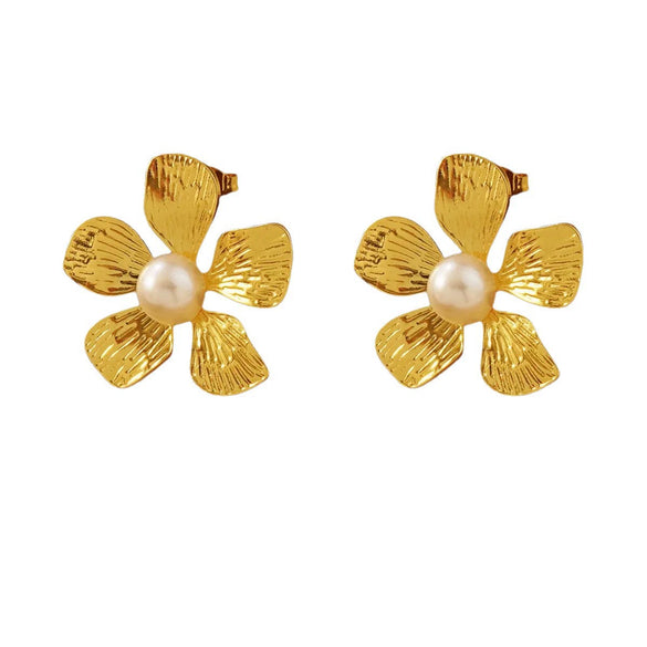 Wholesale Sweet Style Stamped Fiveleaf Flower Stainless Steel Earrings Inlaid With White Beads For Women