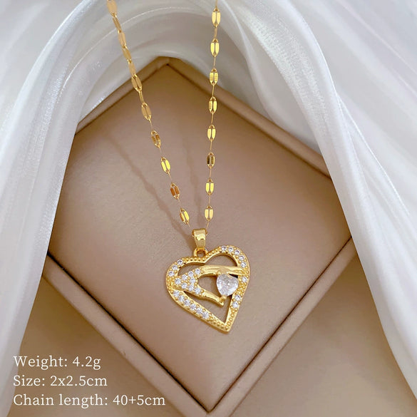 Wholesale Titanium Steel And Copper Diamondencrusted Geometric Fourleaf Flower Women's Necklace