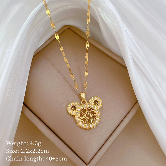 Wholesale Titanium Steel And Copper Diamondencrusted Geometric Fourleaf Flower Women's Necklace