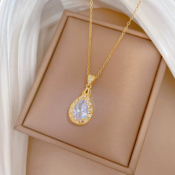 Wholesale Titanium Steel And Copper Geometric Style Full Diamond Women's Necklace