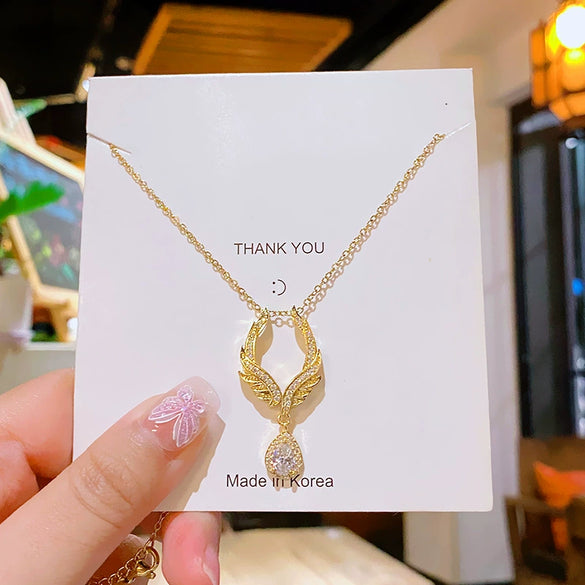 Wholesale Titanium Steel And Copper Light Luxury Geometric Water Drops Angel Tears Pendant Necklace For Women With Electroplating