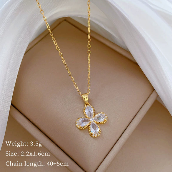 Wholesale Titanium Steel And Copper Necklace With Geometric Pattern And Diamond Inlay And Real Gold Electroplated For Women