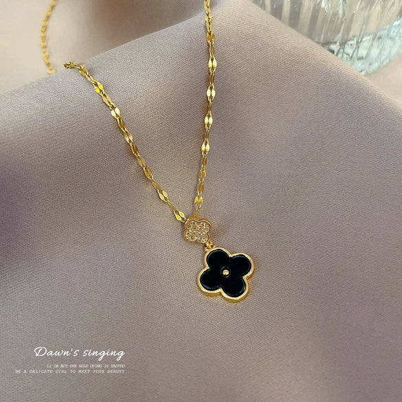 Wholesale Titanium Steel And Copper Necklace With Geometric Pattern And Diamond Microinlaid And Electroplating For Unisex