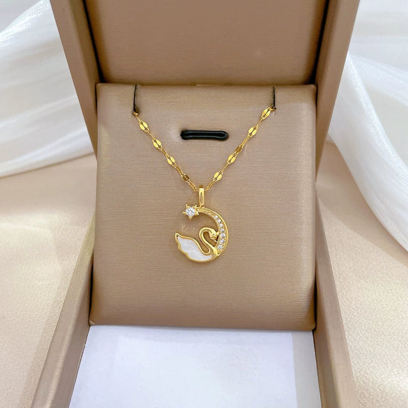 Wholesale Titanium Steel And Copper Women's Necklace With Geometric Shapes And Micro Diamond Inlay In Light Luxury And Cartoon Style