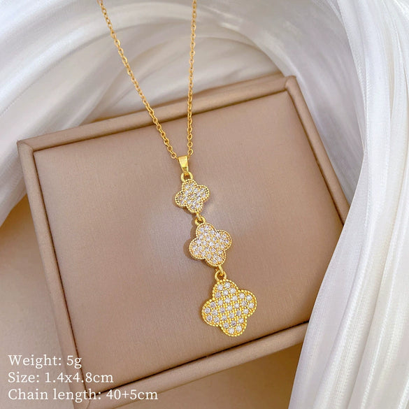 Wholesale Titanium Steel And Copper Women's Necklace With Geometric Shapes And Micro Diamond Inlay In Light Luxury And Cartoon Style