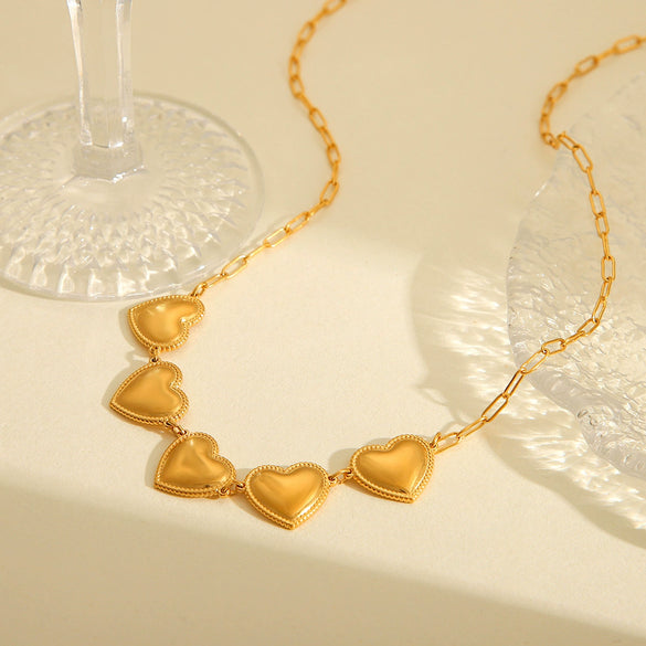 Wholesale Titanium Steel And Stainless Steel Heart Shaped Geometric Clavicle Chain Necklace With Electroplating For Women
