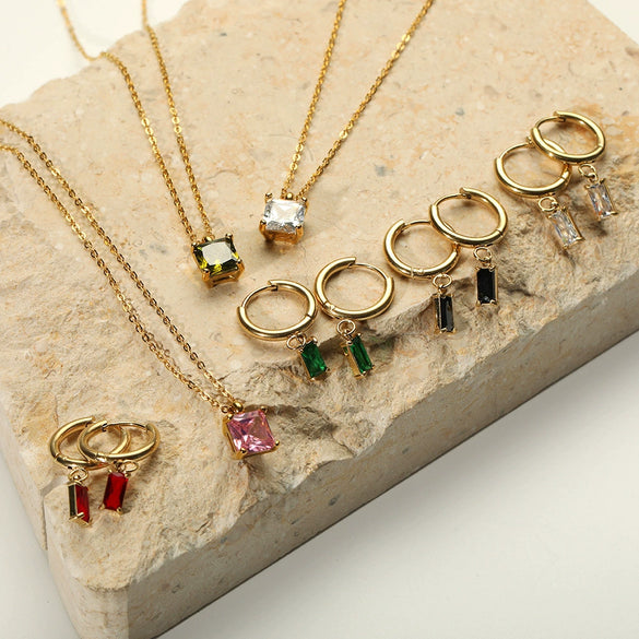 Wholesale Titanium Steel And Stainless Steel Jewelry With Geometric Pattern And Electroplating Treatment Earrings And Necklace Set