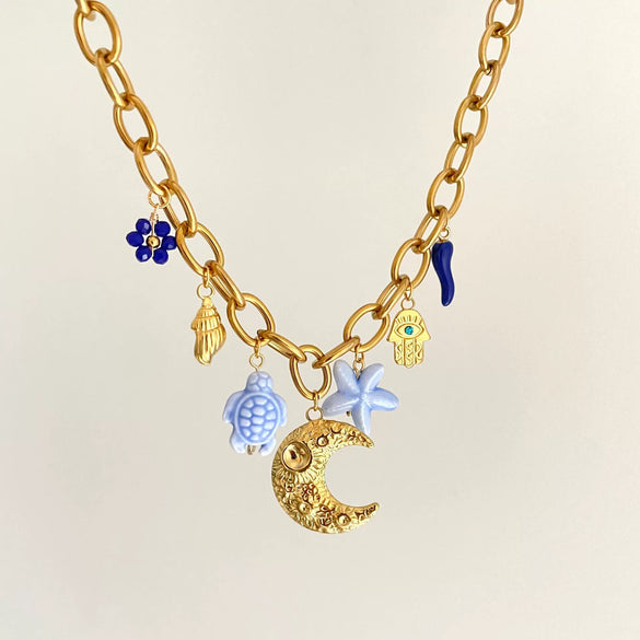 Wholesale Titanium Steel And Stainless Steel Love Flower Fruit Pendant Necklace With Geometric Pattern And Electroplating For Women