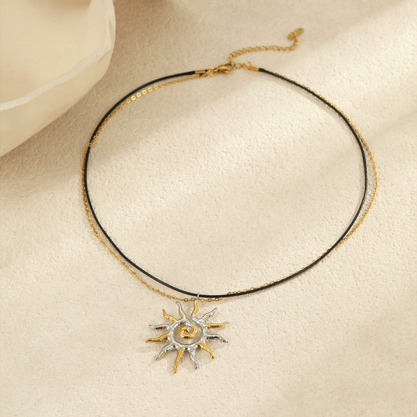 Wholesale Titanium Steel And Stainless Steel Necklace With Double Color Matching Geometric Pattern Electroplating For Women