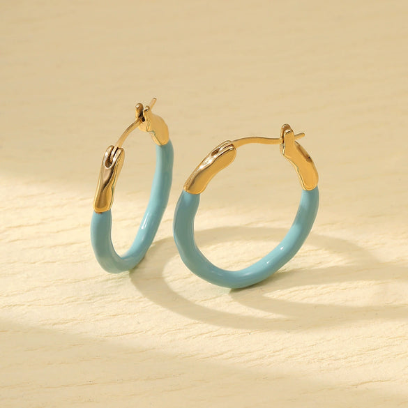 Wholesale Titanium Steel And Stainless Steel Retro Geometric Round Earrings With Oil Dropping Design And Electroplating Treatment For Women