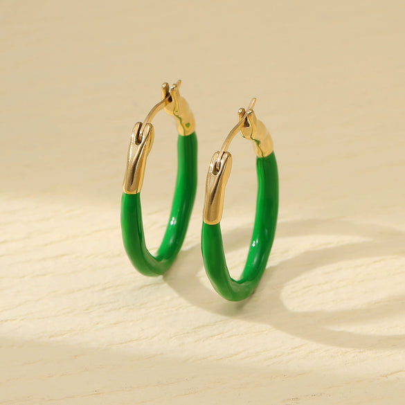 Wholesale Titanium Steel And Stainless Steel Retro Geometric Round Earrings With Oil Dropping Design And Electroplating Treatment For Women