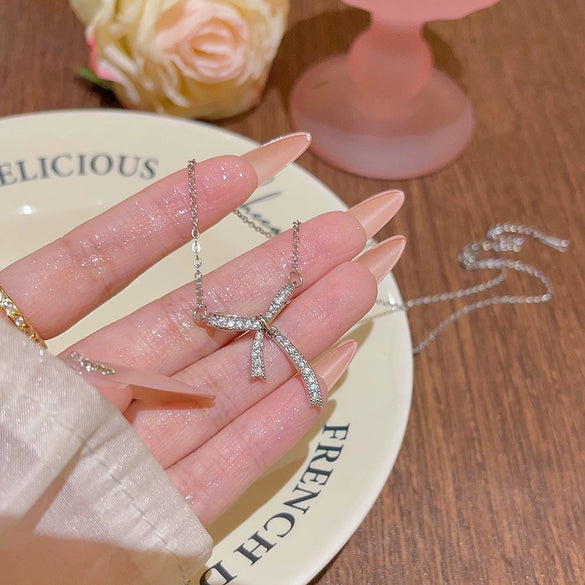 Wholesale Titanium Steel Antler Geometric Style Women's Necklace Cross Chain