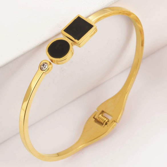 Wholesale Titanium Steel Black Geometric Box Jewelry Bracelet With Plant Flowers Pattern And Electroplating Design