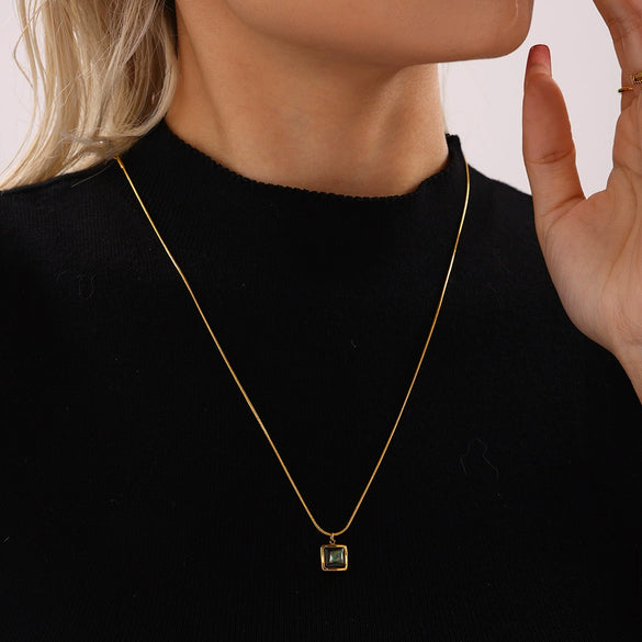 Wholesale Titanium Steel Collarbone Chain With Black Shell Malachite Square Pendant Electroplated Light Luxury Women's Jewelry