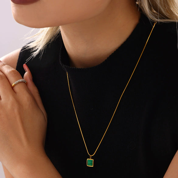 Wholesale Titanium Steel Collarbone Chain With Black Shell Malachite Square Pendant Electroplated Light Luxury Women's Jewelry