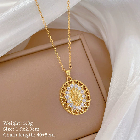 Wholesale Titanium Steel Copper Microinlay Geometric Minimalist Necklace Unisex With Real Gold Electroplating And Diamond Design