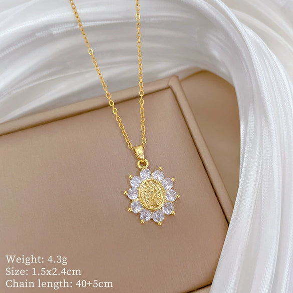 Wholesale Titanium Steel Copper Microinlay Geometric Minimalist Necklace Unisex With Real Gold Electroplating And Diamond Design