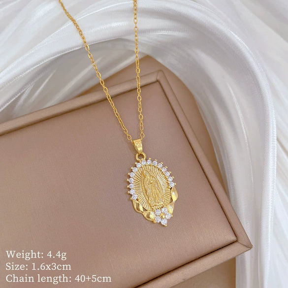 Wholesale Titanium Steel Copper Microinlay Geometric Minimalist Necklace Unisex With Real Gold Electroplating And Diamond Design