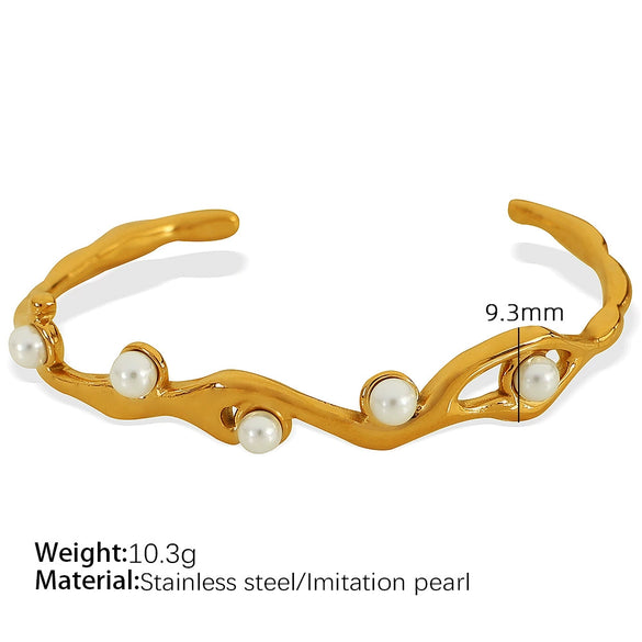 Wholesale 316L Stainless Steel Cshaped Bracelet With French Retro Style And Electroplating Treatment
