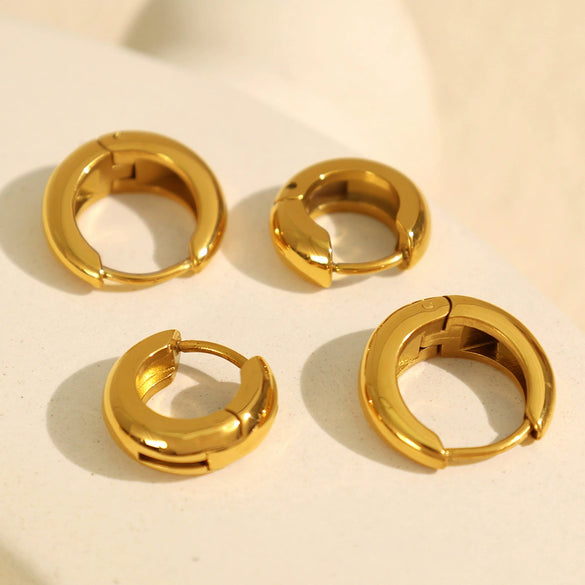 Wholesale 316L Stainless Steel Cshaped Geometric Earrings Gold Plated For Women Light Luxury Elegant Design