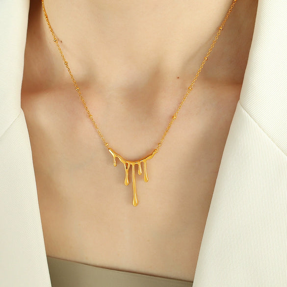 Wholesale 316L Stainless Steel Dropshaped Electroplated Simple Clavicle Necklace For Women