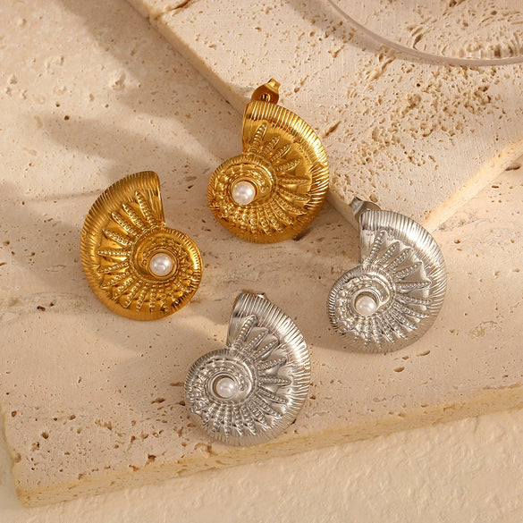 Wholesale Titanium Steel Earrings Inlaid With Pearls Flower Pattern Retro Minimalist Style For Women