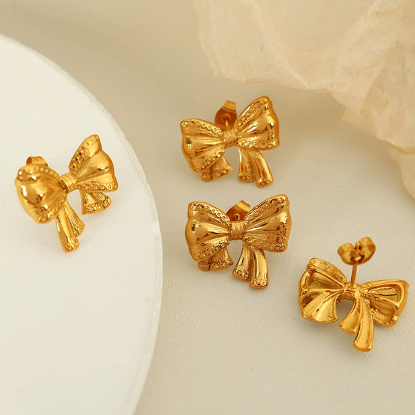 Wholesale 316L Stainless Steel Earrings With Crescent Twist Flower And Bow Design Cold Style Electroplated