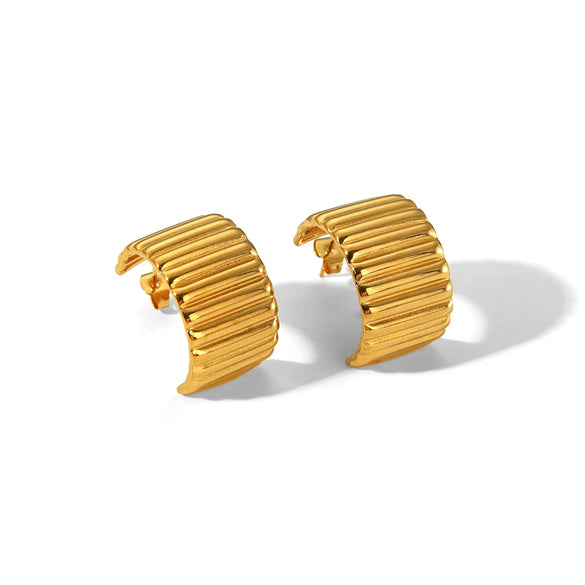 Wholesale Titanium Steel Earrings With Flower Rhombus Geometric Patterns For Women Electroplated