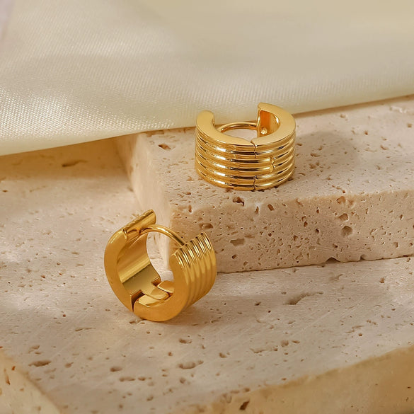 Wholesale Titanium Steel Earrings With Wide Ribs And Geometric Pattern 18K Gold Plated Fashionable And Personalized For Women