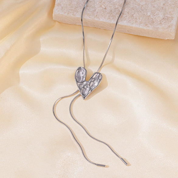 Wholesale Titanium Steel Electroplated Heart Shape Snake Bone Chain Sweater Chain For Women