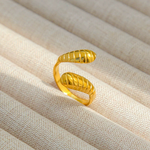 Wholesale Titanium Steel Electroplated Ins Style Heart Shape Geometric Retro Colorful Natural Stone Inlaid Unisex Women's Ring