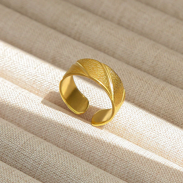 Wholesale Titanium Steel Electroplated Ins Style Heart Shape Geometric Retro Colorful Natural Stone Inlaid Unisex Women's Ring