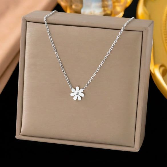 Wholesale Titanium Steel Electroplated Minimalist Geometric Daisy Pendant Accessories Set For Women Necklaces Earrings Bracelet Ring