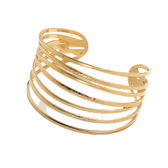Wholesale Titanium Steel Exaggerated Open Adjustable Non Fading Female Bracelet With Geometric Style And Electroplating