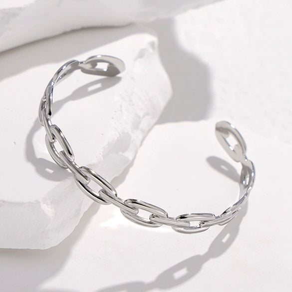 Wholesale Titanium Steel Exaggerated Open Adjustable Non Fading Female Bracelet With Geometric Style And Electroplating