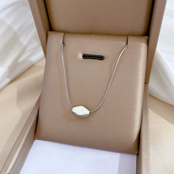 Wholesale Titanium Steel Geometric Cartoon Style Electroplated Cold Necklace For Unisex As Clavicle Chain Accessories
