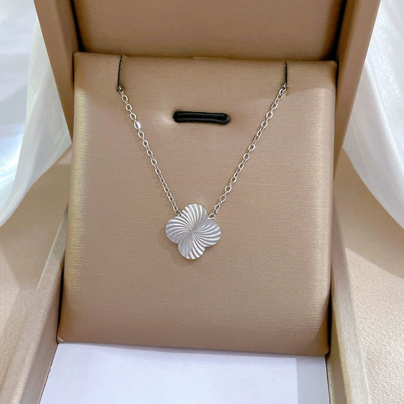 Wholesale Titanium Steel Geometric Cartoon Style Electroplated Cold Necklace For Unisex As Clavicle Chain Accessories