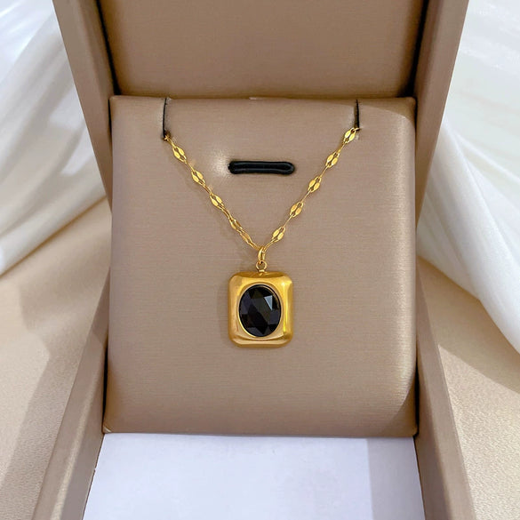 Wholesale Titanium Steel Geometric Cartoon Style Electroplated Cold Necklace For Unisex As Clavicle Chain Accessories