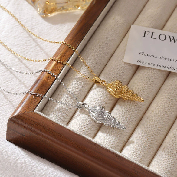 Wholesale Titanium Steel Geometric Conch Pendant Women's O Word Chain Necklace With Electroplating
