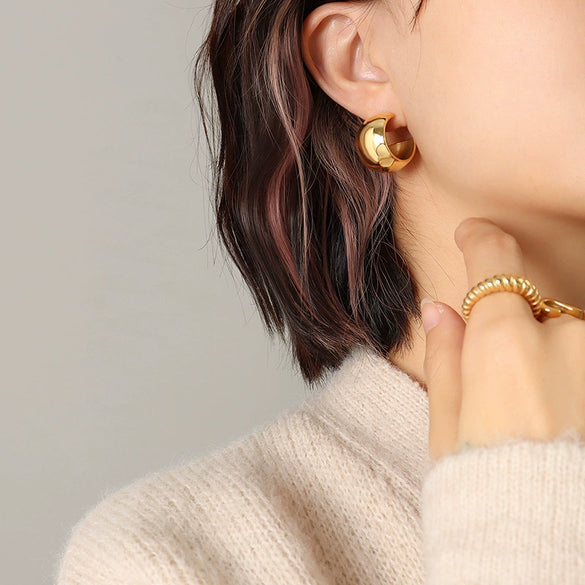 Wholesale Titanium Steel Geometric Cshaped Electroplated Earrings Female Jewelry Retro Niche Nonfading
