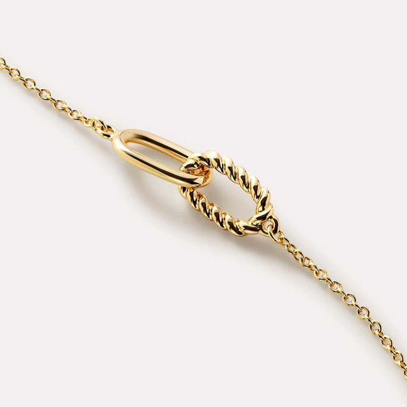 Wholesale Titanium Steel Geometric Double Loop Interlocking Circle Pendant Clavicle Chain Necklace For Ladies