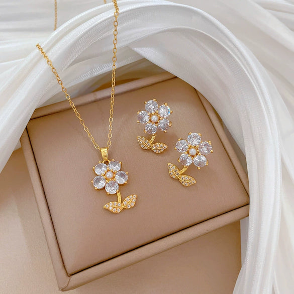 Wholesale Titanium Steel Geometric Electroplated Necklace And Earrings Set For Women