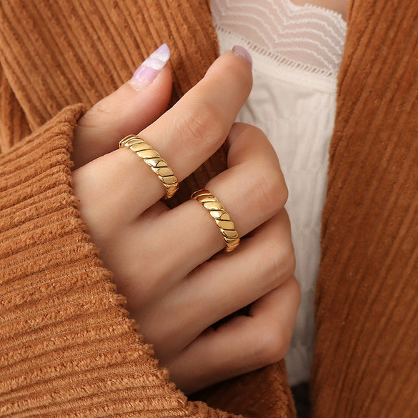 Wholesale Titanium Steel Geometric Electroplated Rotatable Unisex Ring